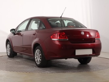 Fiat Linea Sedan 1.4 77KM 2011 Fiat Linea 1.4, Salon Polska, Klima, zdjęcie 3