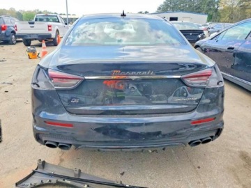 Maserati Quattroporte II 2022 Maserati Quattroporte Modena 2022 3.0 Benzyna 424KM, zdjęcie 2