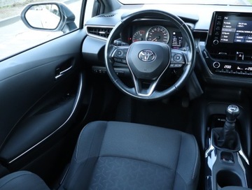 Toyota Corolla XII TS Kombi 1.2 Turbo D-4T 116KM 2021 Toyota Corolla 1.2 Turbo, Salon Polska, zdjęcie 5