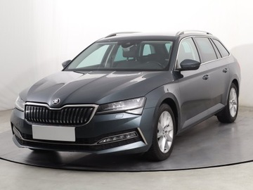 Skoda Superb III Kombi Plug-In Hybrid 1.4 TSI Plug-In-Hybrid 218KM 2020 Skoda Superb iV 1.4 TSI PHEV, Salon Polska, zdjęcie 1