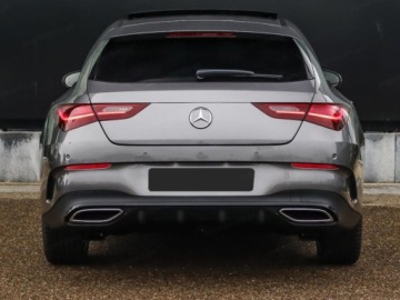 Mercedes CLA C118/X118 Shooting Brake Facelifting 1.3 200 163KM 2024 CLA 200 AMG Line Shooting Brake 1.3 (163KM) 2024, zdjęcie 2