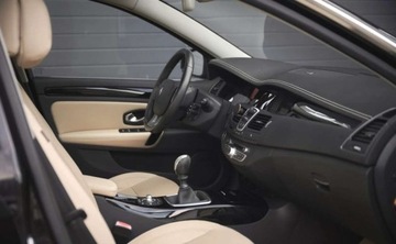 Renault Laguna III Hatchback Phase II 2.0 dCi 150KM 2012 Renault Laguna Renault Laguna 2.0 dCi Initiale 2.0 Diesel 150KM, zdjęcie 19