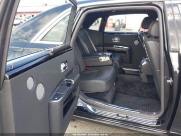 Rolls-Royce 2013 Rolls-Royce Ghost 2013r., 6.6L 6.6 Benzyna 563KM, zdjęcie 9