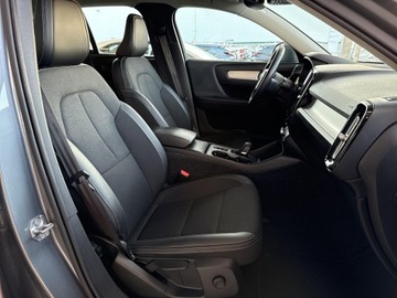 Volvo XC40 Crossover 2.0 T4 190KM 2019 Volvo XC 40 T4 AWD Momentum T4 AWD Momentum | auto, zdjęcie 6