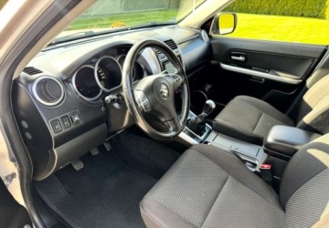 Suzuki Grand Vitara II SUV 5d Facelifting 2.4 VVT 169KM 2011 Suzuki Grand Vitara Suzuki Grand Vitara 2.4 BenzynaLPG 169KM, zdjęcie 8
