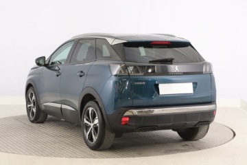 Peugeot 3008 II Crossover Facelifting  1.2 PureTech 130KM 2021 Peugeot 3008 1.2 PureTech, Salon Polska, zdjęcie 3