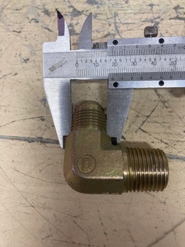 MANULI CMJ 34211F - адаптер разъема 90 градусов