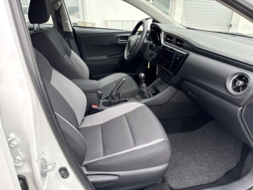 Toyota Corolla XI Sedan Facelifting 1,33 Dual VVT-i 99KM 2018 Toyota Auris 1.33 VVT-i Active II (2012-) 1.33 VVT, zdjęcie 5