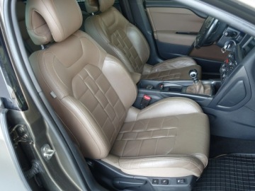 DS 4 I Hatchback (Citroen) 2.0 HDi 163KM 2012 Citroen DS4 2.0 HDi 163KM/Beżowe, zdjęcie 21