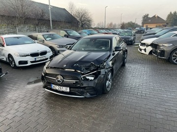 Mercedes Klasa E W214 2023 Mercedes E 220 AMG mHEV 4 Matic Kamery360, zdjęcie 2