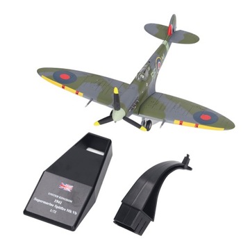 Винтажная модель истребителя в масштабе 1:72