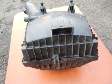 POUZDRO FILTRU VZDUCHU MASTER II MOVANO INTERSTAR 2.5DCI 04-