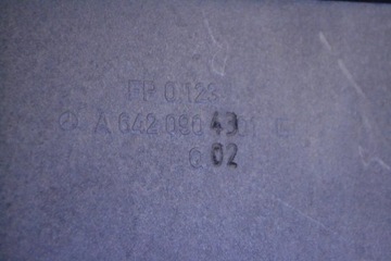 MERCEDES X166 GLS350D 2017 RHD POUZDRO FILTRU VZDUCHU