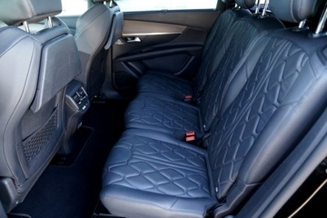 Peugeot 5008 II Crossover Facelifting 2.0 BlueHDi 177KM 2023 Peugeot 5008 GT kamera Skora adc Nawi PANORAMA bli, zdjęcie 18