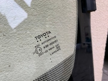 TOYOTA RAV4 V 2021 ВЕТРОВОЕ СТЕКЛО С ПОДОГРЕВОМ ОРИГИНАЛ