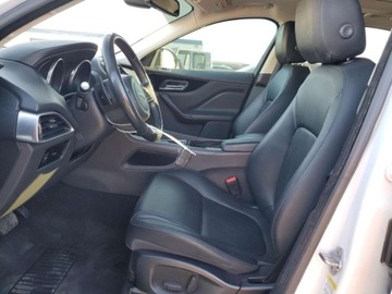 Jaguar F-Pace 2018 Jaguar F-Pace 2018 JAGUAR F-PACE PREMIUM Benzyna 247KM, zdjęcie 7