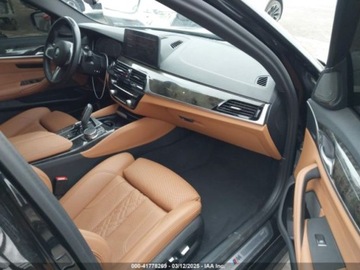 BMW Seria 5 G90-91 2023 BMW Seria 5 530 I 2023 2.0l 2.0 Benzyna 248KM, zdjęcie 10