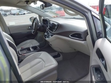 Chrysler Pacifica II 2017 Chrysler Pacifica 2017 CHRYSLER PACIFICA TOURING-L 3.6 Benzyna 287KM, zdjęcie 11