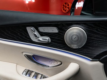 Mercedes Klasa E W213 Limuzyna Facelifting 2.0 220d 200KM 2022 MERCEDES-BENZ E Klasa 220 d 4-Matic 2.0 (200KM) 2022, zdjęcie 6