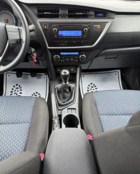 Toyota Auris II Touring Sports Valvematic 130 132KM 2014 Toyota Auris salon Polska, serwis ASO 1.6 Benzyna 132KM, zdjęcie 2