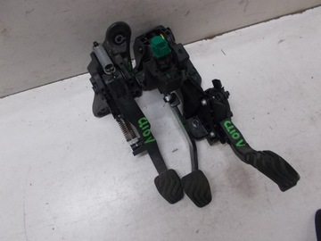 CLIO V PEDÁLY PLYN BRZDA SPOJKA KOMPLET