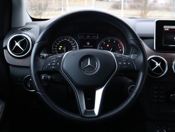Mercedes Klasa B W246 Sports Tourer 180 BlueEFFICIENCY 122KM 2013 Mercedes B B 180, Salon Polska, Automat, Xenon, zdjęcie 16