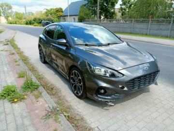 Ford Focus IV Hatchback 1.5 EcoBlue 120KM 2019 Ford Focus ST-line 1.5 TDCI Bogato Wyposażony, zdjęcie 38