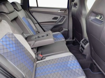 Volkswagen Tiguan II SUV R 2.0 TSI 320KM 2023 Volkswagen Tiguan Matrix LED DCC ACC Digital Cockpit 20 Keyless CarPlayAnd, zdjęcie 12