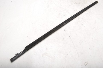 INFINITI Q50 LISTWA SZYBY PRZEDNIA PRAWA