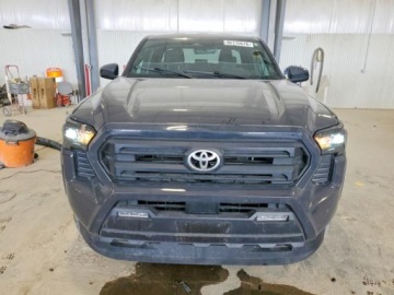 Toyota Tacoma II 2025 Toyota Tacoma SR5 2025 2.4 Benzyna 228KM, zdjęcie 5