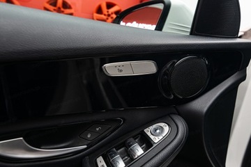 Mercedes GLC C253 SUV Facelifting 2.0 200d 163KM 2020 MERCEDES-BENZ GLC 200 d 4-Matic Suv 2.0 163KM 2020, zdjęcie 7