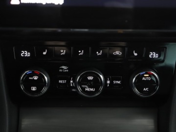 Skoda Superb III Kombi Facelifting 2.0 TDI SCR 200KM 2023 Skoda Superb Combi | Kamera Cofania | Virtual Cock, zdjęcie 19