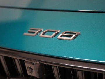 Peugeot 308 III 2025 Od ręki - Allure 1.2 mHEV e-DCS6 145KM / Pakiet Bezpieczeństwo, Komfort, zdjęcie 2