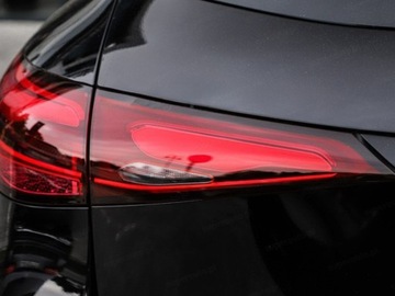 Mercedes GLC C254/X254 Coupe 2.0 300 258KM 2025 MERCEDES-BENZ GLC 300 4-Matic AMG Line 2.0 (258KM) 2025, zdjęcie 3