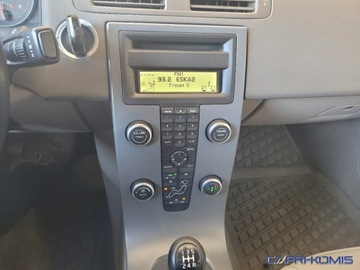 Volvo S40 II 2.0 145KM 2010 Volvo S40 2.0i bardzo ladne Bezwypadkowe 2.0 Benzyna 145KM, zdjęcie 16