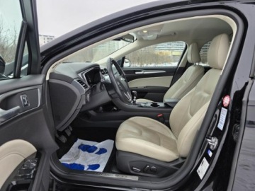 Ford Mondeo V Liftback 1.5 EcoBoost 160KM 2017 FORD MONDEO 1.5l 160KM*TITANIUM Salon PL Serwisowany w ASO 1 Właściciel, zdjęcie 3