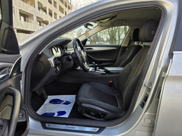 BMW Seria 5 G30-G31 Touring 520d 190KM 2019 BMW 5 Touring (G31) 2.0l diesel 190KM * Bezwypadkowy * Serwisowany, zdjęcie 3