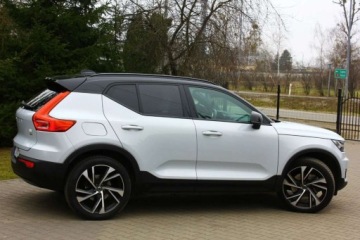 Volvo XC40 2020 Volvo XC 40 T5 PLUG IN HYBRID 262KM R-DESIGN Bezwypadkowy 100 Serwis FV23, zdjęcie 12
