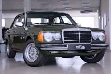 Mercedes W123 Sedan 2.4 D 72KM 1982 Mercedes-Benz W123 2.4 Diesel 72KM