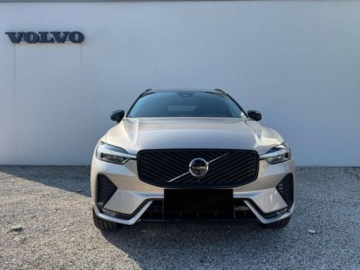 Volvo XC60 II 2026 VOLVO XC60 B5 AWD Ultra Dark Suv 2.0 (250KM) 2026, zdjęcie 3