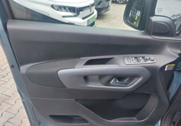 Citroen Berlingo III Osobowy M Facelifting 1.5 BlueHDi 130KM 2024 Citroen Berlingo Citroen Berlingo 1.5 BlueHdi 130 XL MAX Automat 7-Miejsc, zdjęcie 7