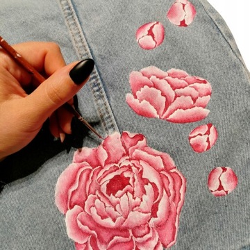 Набор красок для футболок 6х50мл для темных тканей.