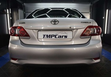 Toyota Corolla X Sedan Facelifting 1.4 D-4D 90KM 2013 Toyota Corolla Polski salon_1.4 D_90KM _ klimatyzacja _ podgrzewane fotele, zdjęcie 8