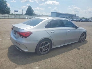 Mercedes Klasa A W177/V177 2022 Mercedes-Benz Klasa A 220 4matic 2022 2.0 Benzyna 188KM, zdjęcie 3