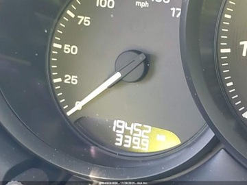 Porsche Macan 2022 Porsche Macan 2022 2.0L 2.0 Benzyna 261KM, zdjęcie 12