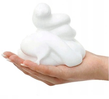 BEZDOTYKOWY DOZOWNIK DO MYDŁA AUTOMATYCZNY STOJĄCY