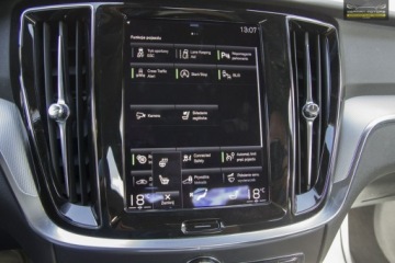 Volvo S60 III 2021 Volvo S60 R- Design / BLISY / Harman Kardon Kamera, zdjęcie 26