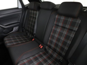 Volkswagen Polo VI GTI 2.0 TSI 200KM 2018 Volkswagen Polo DSG full LED virtual cocpit klima, zdjęcie 16