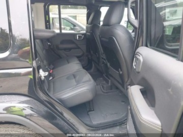 Jeep 2024 Jeep Wrangler 2024 Jeep Wrangler Sahara 4 Door 4x4 3.6 Benzyna 285KM, zdjęcie 14