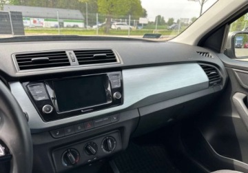 Skoda Fabia III Kombi 1.0 TSI 95KM 2018 Skoda Fabia 1.0TSI 95KM 2018r. Salon Polska Benzyna 95KM, zdjęcie 11